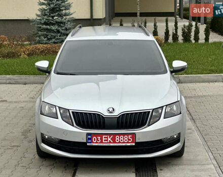 Серый Шкода Октавия, объемом двигателя 1.6 л и пробегом 218 тыс. км за 11550 $, фото 4 на Automoto.ua