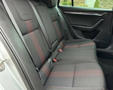 Сірий Шкода Октавія, об'ємом двигуна 2 л та пробігом 239 тис. км за 15499 $, фото 98 на Automoto.ua