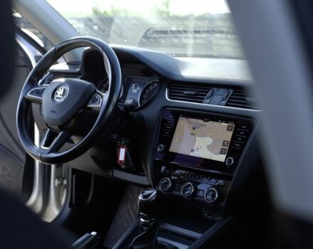 Шкода Октавия 2017 в Мукачеве на Automoto.ua Серый Шкода Октавия, объемом двигателя 1.6 л и пробегом 236 тыс. км за 12799 $, фото 20 на Automoto.ua