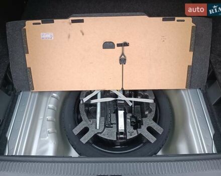 Серый Шкода Октавия, объемом двигателя 1.6 л и пробегом 266 тыс. км за 13700 $, фото 17 на Automoto.ua