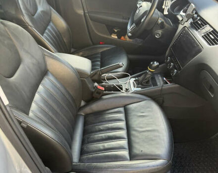 Сірий Шкода Октавія, об'ємом двигуна 1.97 л та пробігом 197 тис. км за 17250 $, фото 4 на Automoto.ua