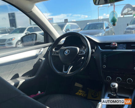 Сірий Шкода Октавія, об'ємом двигуна 1.6 л та пробігом 345 тис. км за 12800 $, фото 22 на Automoto.ua