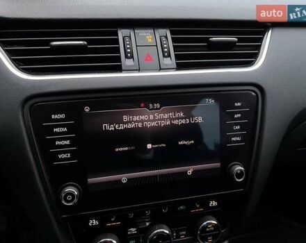Серый Шкода Октавия, объемом двигателя 1.97 л и пробегом 304 тыс. км за 15350 $, фото 61 на Automoto.ua