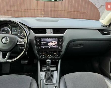 Сірий Шкода Октавія, об'ємом двигуна 1.97 л та пробігом 248 тис. км за 15600 $, фото 16 на Automoto.ua