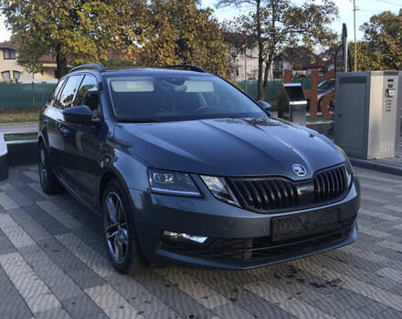 Шкода Октавія 2017 у Ужгороді на Automoto.ua Сірий Шкода Октавія, об'ємом двигуна 1.97 л та пробігом 265 тис. км за 15500 $, фото 4 на Automoto.ua