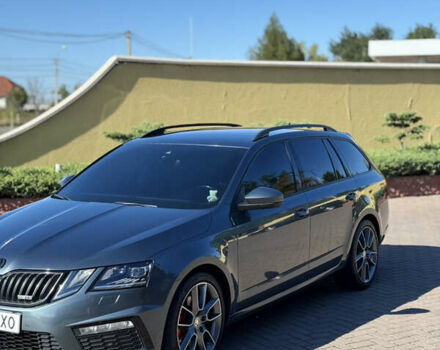 Серый Шкода Октавия, объемом двигателя 1.97 л и пробегом 275 тыс. км за 19900 $, фото 1 на Automoto.ua