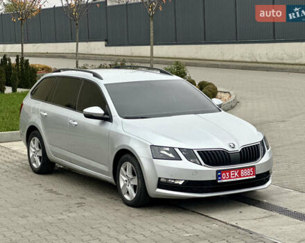 Серый Шкода Октавия, объемом двигателя 1.6 л и пробегом 218 тыс. км за 11550 $, фото 6 на Automoto.ua