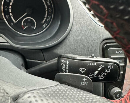 Сірий Шкода Октавія, об'ємом двигуна 2 л та пробігом 215 тис. км за 15700 $, фото 38 на Automoto.ua