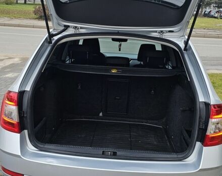 Сірий Шкода Октавія, об'ємом двигуна 1.6 л та пробігом 323 тис. км за 12000 $, фото 15 на Automoto.ua