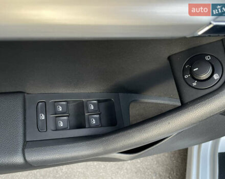 Сірий Шкода Октавія, об'ємом двигуна 2 л та пробігом 240 тис. км за 13600 $, фото 11 на Automoto.ua