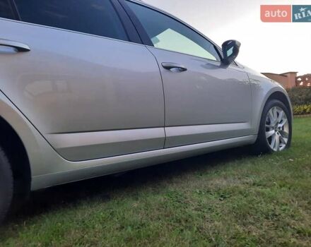 Серый Шкода Октавия, объемом двигателя 2 л и пробегом 240 тыс. км за 15499 $, фото 27 на Automoto.ua