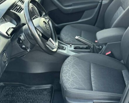 Серый Шкода Октавия, объемом двигателя 2 л и пробегом 271 тыс. км за 15800 $, фото 19 на Automoto.ua