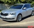 Серый Шкода Октавия, объемом двигателя 1.6 л и пробегом 256 тыс. км за 12000 $, фото 1 на Automoto.ua