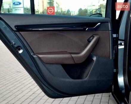 Сірий Шкода Октавія, об'ємом двигуна 2 л та пробігом 205 тис. км за 17800 $, фото 190 на Automoto.ua