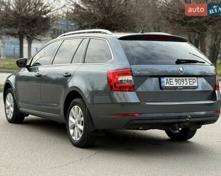 Сірий Шкода Октавія, об'ємом двигуна 1.6 л та пробігом 300 тис. км за 11300 $, фото 9 на Automoto.ua