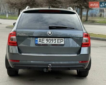 Сірий Шкода Октавія, об'ємом двигуна 1.6 л та пробігом 300 тис. км за 11300 $, фото 8 на Automoto.ua
