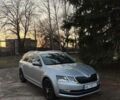 Серый Шкода Октавия, объемом двигателя 2 л и пробегом 257 тыс. км за 16500 $, фото 1 на Automoto.ua