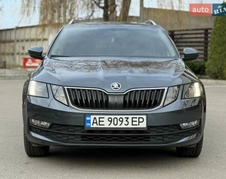 Сірий Шкода Октавія, об'ємом двигуна 1.6 л та пробігом 300 тис. км за 11300 $, фото 14 на Automoto.ua