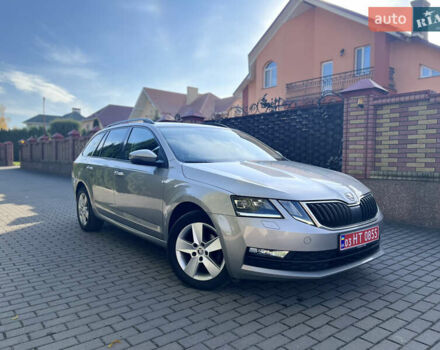 Сірий Шкода Октавія, об'ємом двигуна 1.6 л та пробігом 245 тис. км за 13999 $, фото 8 на Automoto.ua