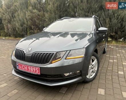 Серый Шкода Октавия, объемом двигателя 2 л и пробегом 197 тыс. км за 15850 $, фото 13 на Automoto.ua