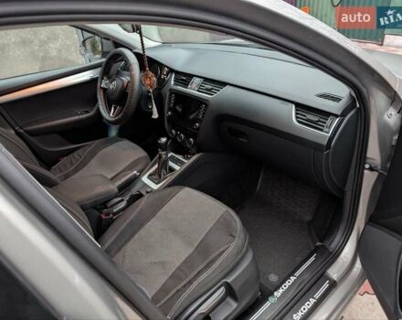 Серый Шкода Октавия, объемом двигателя 1.6 л и пробегом 240 тыс. км за 13300 $, фото 17 на Automoto.ua