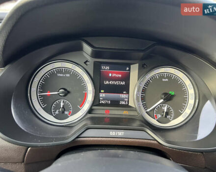 Сірий Шкода Октавія, об'ємом двигуна 2 л та пробігом 240 тис. км за 19400 $, фото 11 на Automoto.ua