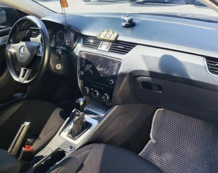 Сірий Шкода Октавія, об'ємом двигуна 1.6 л та пробігом 286 тис. км за 14000 $, фото 5 на Automoto.ua