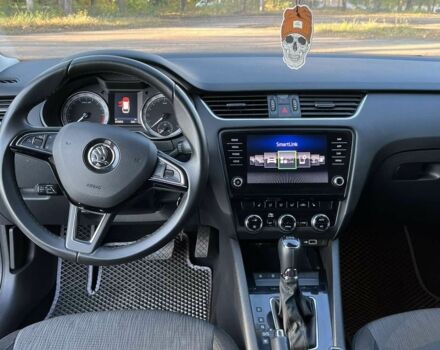 Шкода Октавия 2018 в Кривом Роге на Automoto.ua Серый Шкода Октавия, объемом двигателя 2 л и пробегом 257 тыс. км за 16500 $, фото 9 на Automoto.ua