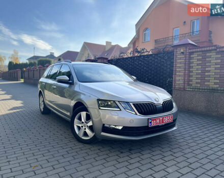 Сірий Шкода Октавія, об'ємом двигуна 1.6 л та пробігом 245 тис. км за 13999 $, фото 10 на Automoto.ua