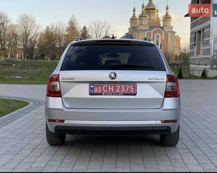 Шкода Октавия 2018 в Львове на Automoto.ua Серый Шкода Октавия, объемом двигателя 1.6 л и пробегом 118 тыс. км за 15750 $, фото 6 на Automoto.ua