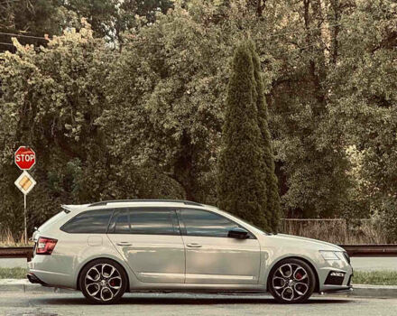 Серый Шкода Октавия, объемом двигателя 2 л и пробегом 193 тыс. км за 23999 $, фото 80 на Automoto.ua