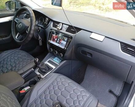 Шкода Октавия 2018 в Львове на Automoto.ua Серый Шкода Октавия, объемом двигателя 1.6 л и пробегом 219 тыс. км за 15200 $, фото 5 на Automoto.ua