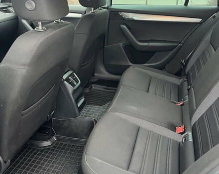 Серый Шкода Октавия, объемом двигателя 1.6 л и пробегом 222 тыс. км за 14100 $, фото 18 на Automoto.ua