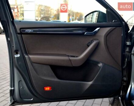 Сірий Шкода Октавія, об'ємом двигуна 2 л та пробігом 205 тис. км за 17800 $, фото 110 на Automoto.ua