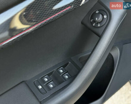 Серый Шкода Октавия, объемом двигателя 2 л и пробегом 193 тыс. км за 23999 $, фото 26 на Automoto.ua