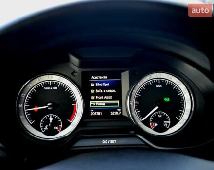 Сірий Шкода Октавія, об'ємом двигуна 2 л та пробігом 205 тис. км за 17800 $, фото 134 на Automoto.ua