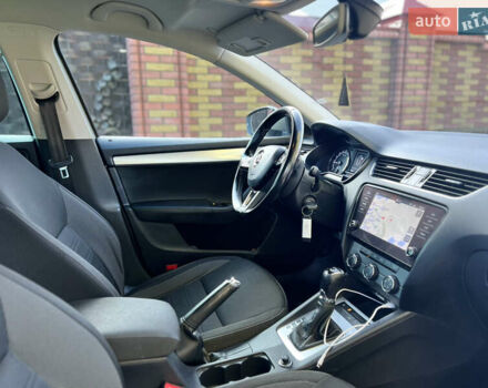 Сірий Шкода Октавія, об'ємом двигуна 1.6 л та пробігом 245 тис. км за 13999 $, фото 27 на Automoto.ua