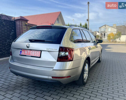 Сірий Шкода Октавія, об'ємом двигуна 1.6 л та пробігом 245 тис. км за 13999 $, фото 17 на Automoto.ua