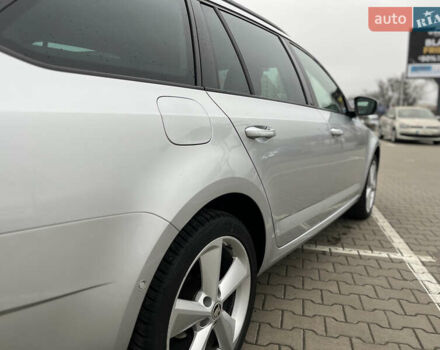 Серый Шкода Октавия, объемом двигателя 1.6 л и пробегом 222 тыс. км за 14100 $, фото 4 на Automoto.ua