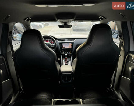 Серый Шкода Октавия, объемом двигателя 2 л и пробегом 193 тыс. км за 23999 $, фото 53 на Automoto.ua