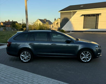 Серый Шкода Октавия, объемом двигателя 2 л и пробегом 271 тыс. км за 15800 $, фото 3 на Automoto.ua