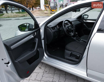 Шкода Октавия 2018 в Луцке на Automoto.ua Серый Шкода Октавия, объемом двигателя 1.6 л и пробегом 217 тыс. км за 11800 $, фото 12 на Automoto.ua