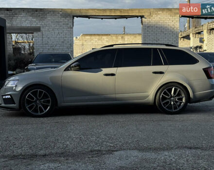 Серый Шкода Октавия, объемом двигателя 2 л и пробегом 193 тыс. км за 23999 $, фото 7 на Automoto.ua
