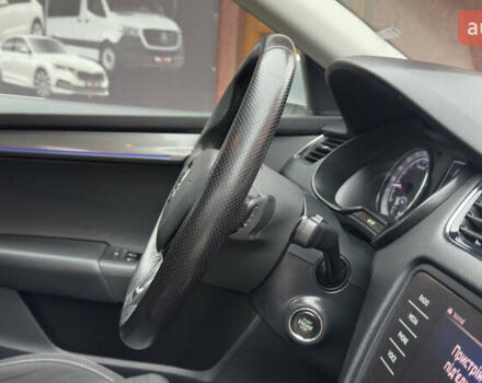 Серый Шкода Октавия, объемом двигателя 1.6 л и пробегом 194 тыс. км за 15450 $, фото 39 на Automoto.ua