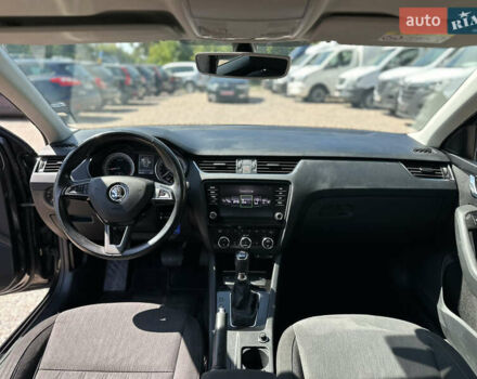 Серый Шкода Октавия, объемом двигателя 1.97 л и пробегом 171 тыс. км за 16850 $, фото 27 на Automoto.ua