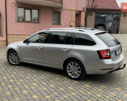 Серый Шкода Октавия, объемом двигателя 1.6 л и пробегом 194 тыс. км за 15450 $, фото 10 на Automoto.ua