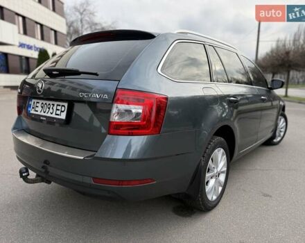 Сірий Шкода Октавія, об'ємом двигуна 1.6 л та пробігом 300 тис. км за 11300 $, фото 6 на Automoto.ua