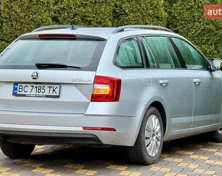 Сірий Шкода Октавія, об'ємом двигуна 1.6 л та пробігом 273 тис. км за 12800 $, фото 9 на Automoto.ua
