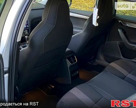 Серый Шкода Октавия, объемом двигателя 2 л и пробегом 255 тыс. км за 15500 $, фото 7 на Automoto.ua