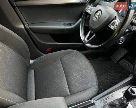 Шкода Октавия 2018 в Ужгороде на Automoto.ua Серый Шкода Октавия, объемом двигателя 1.97 л и пробегом 237 тыс. км за 15700 $, фото 16 на Automoto.ua